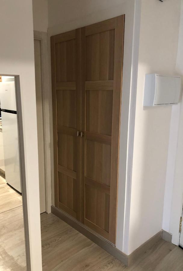 Apartamento Totalmente Reformado Con Piscina Y Jardines Al Lado De La Playa De La Carihuela Torremolinos Luaran gambar
